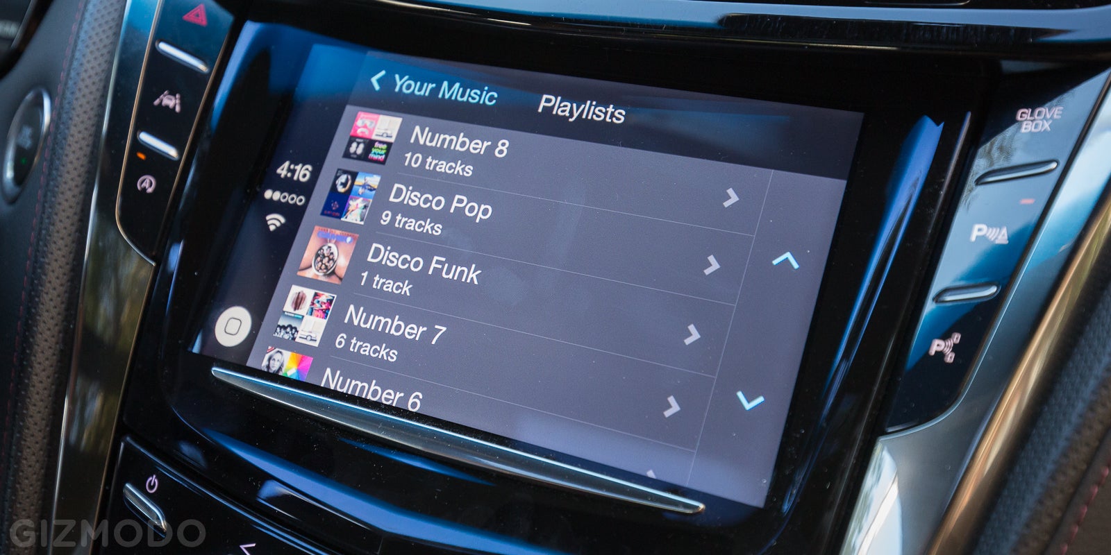 Apple CarPlay Review: Siri's a Boring But Useful Travel Pal