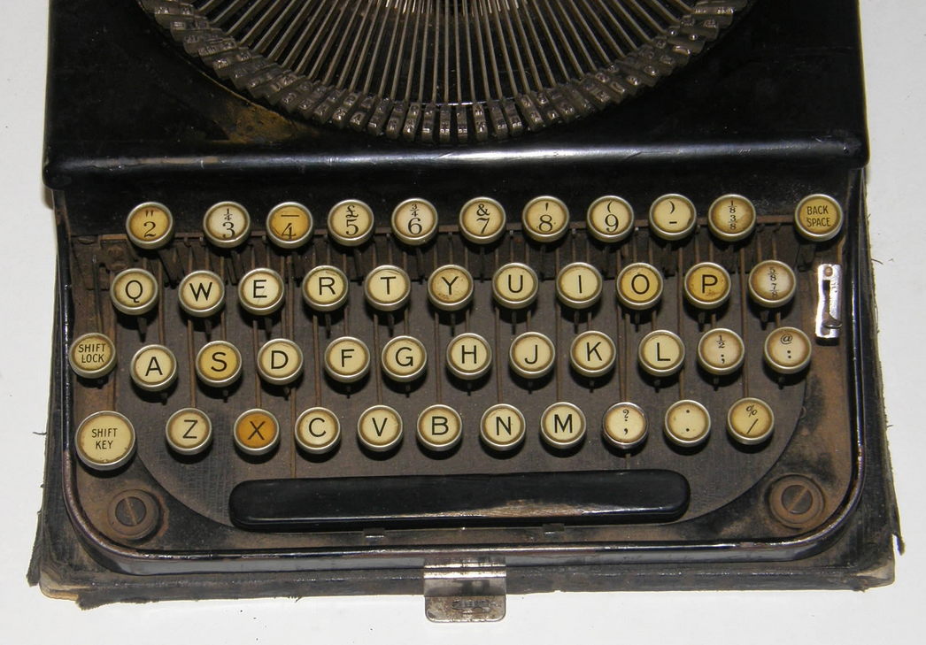 standard typewriter keyboard