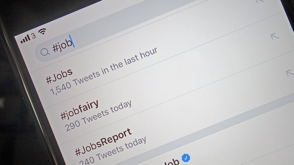 How To Find A Job Using Social Media