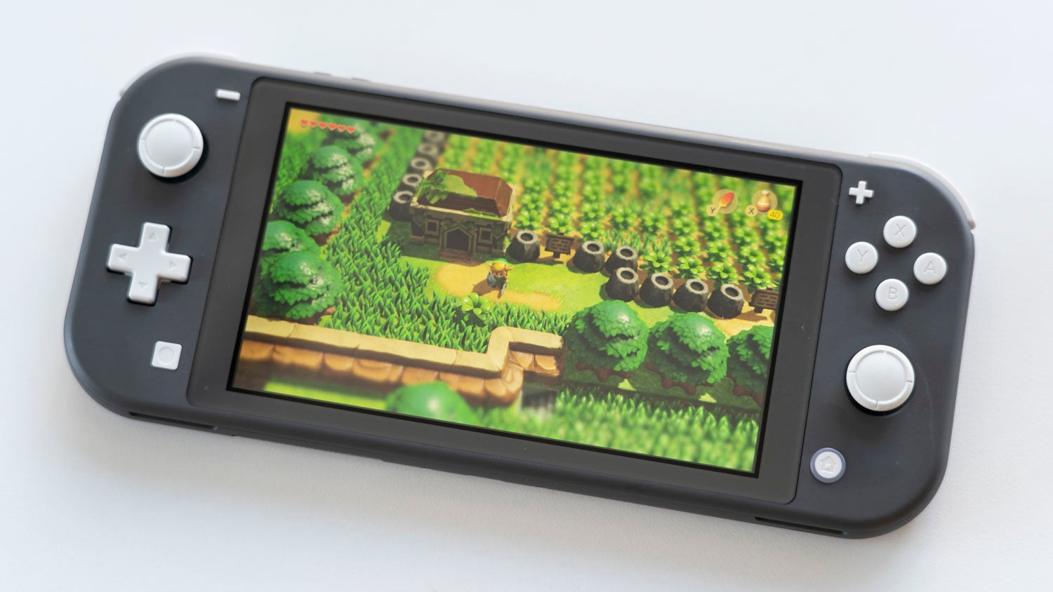 The Nintendo Switch Lite Is A Pitch Perfect Remake | Gizmodo Australia