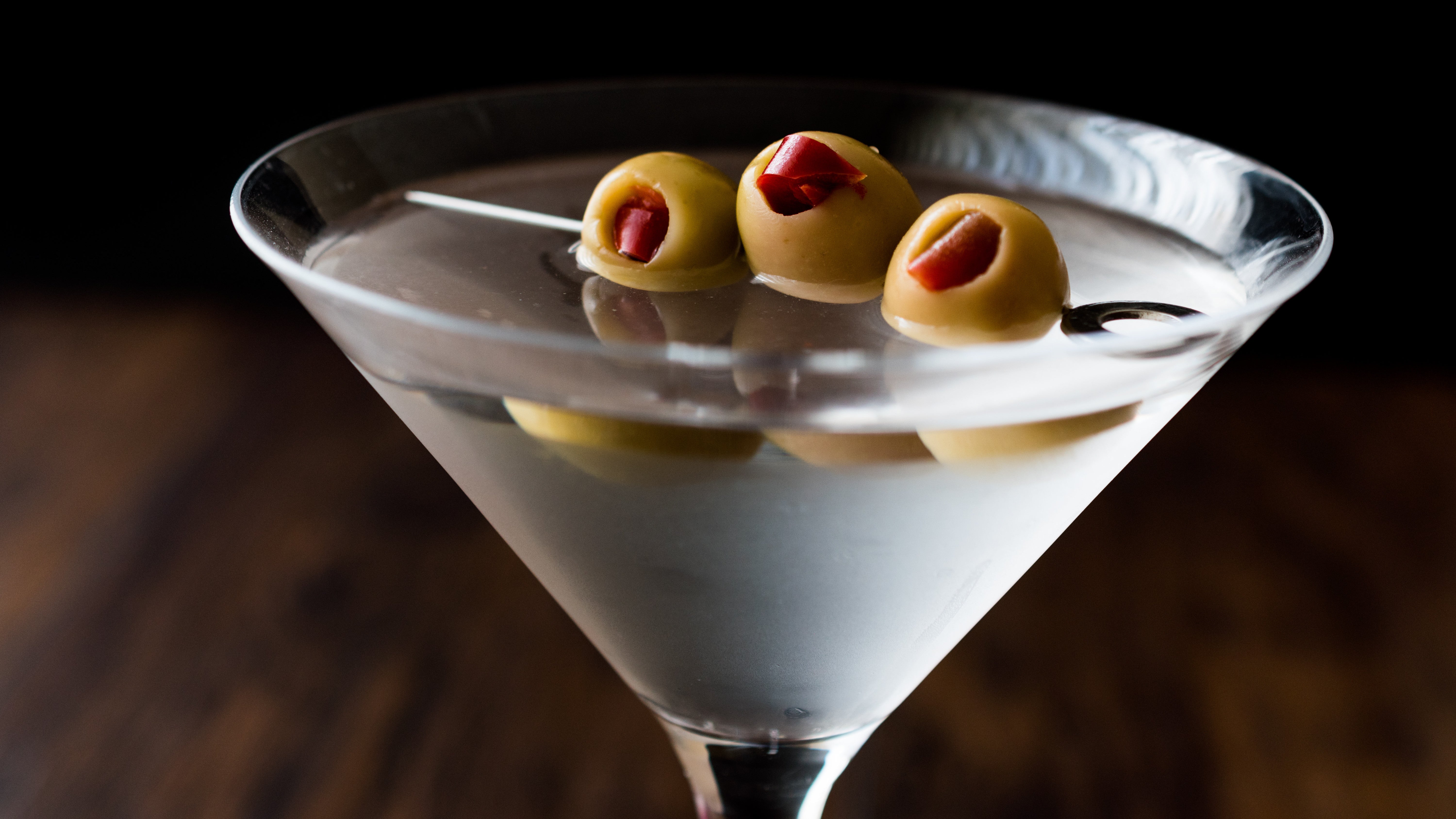 Rinse Your Dirty Martini With Scotch