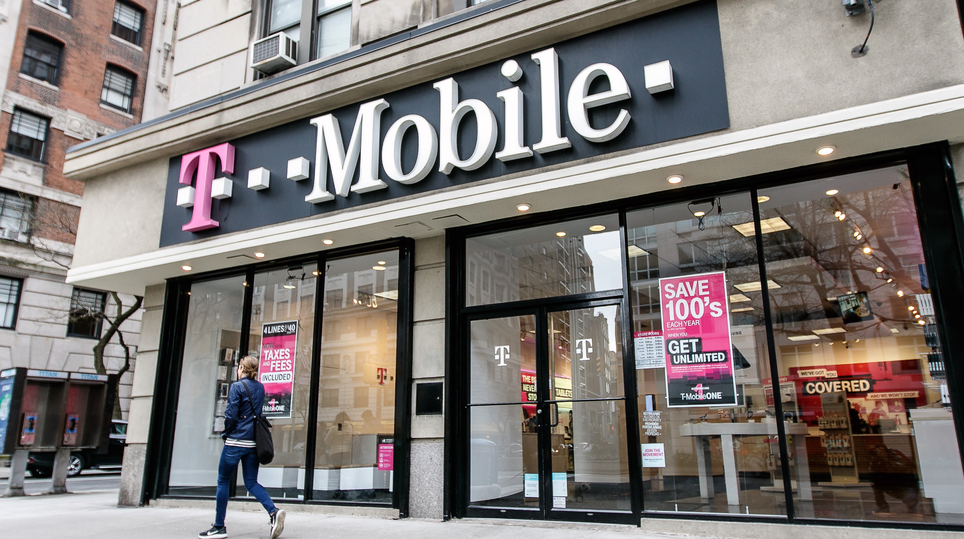 How To Get Free T-Mobile Service If You're A First Responder t mobile near me open now near me