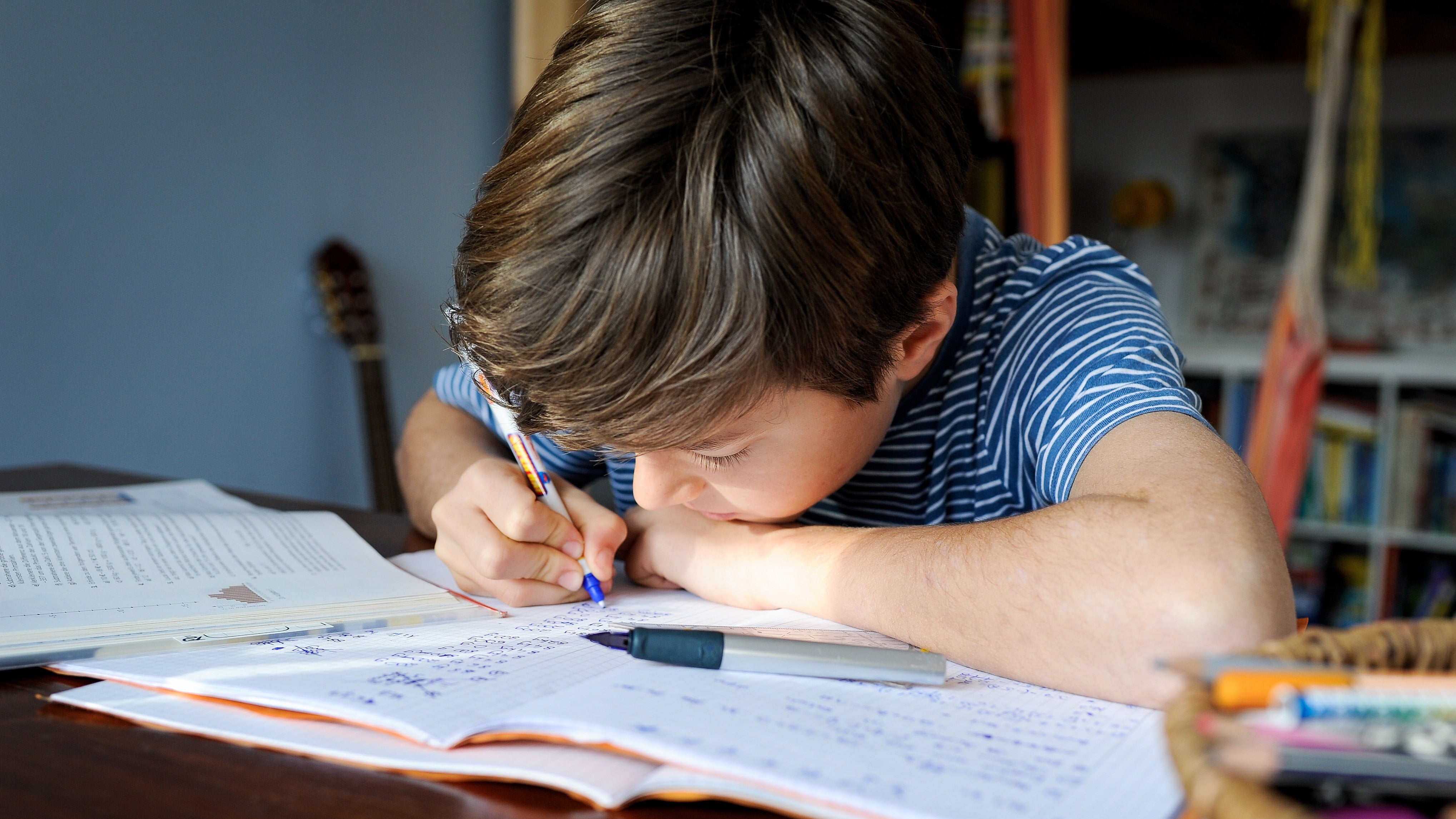 Create A Daytime Academic Schedule For Kids Stuck At Home Right Now