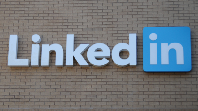 Send More Than The Default Request For Successful LinkedIn Connections