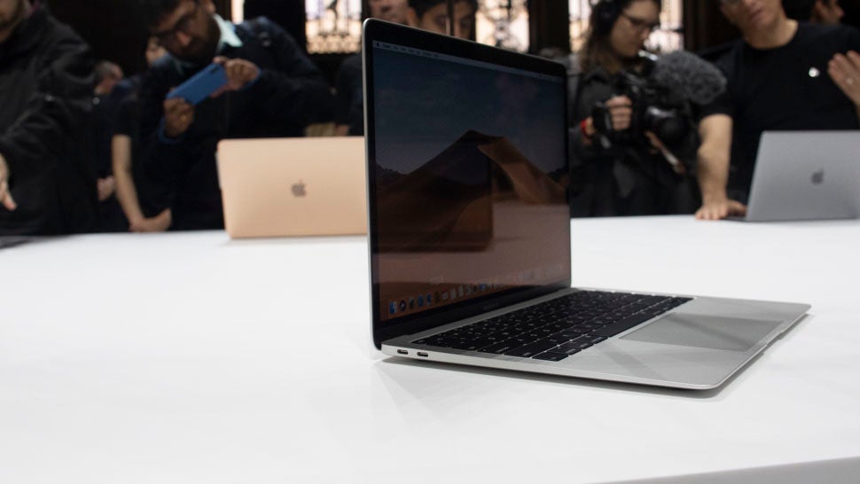 how to video yourself on macbook air