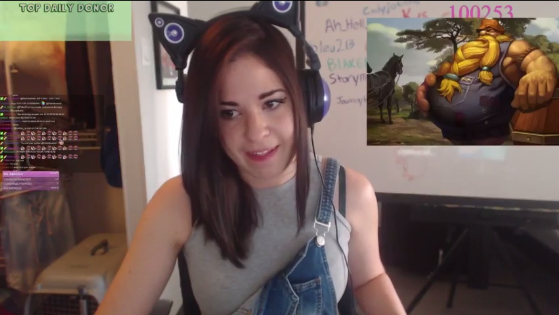 Girl shows tits on stream