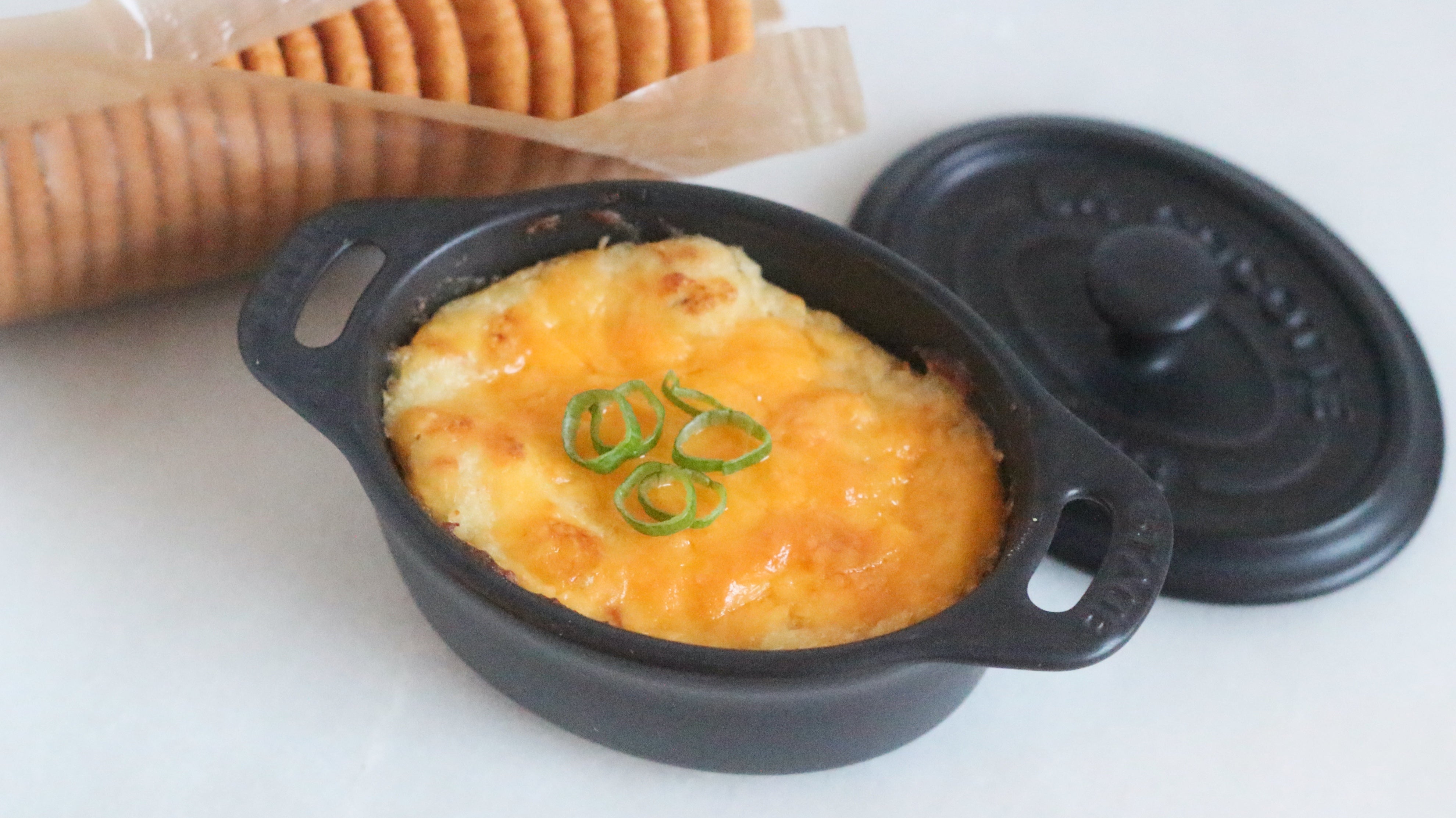 Turn Leftover Mashed Potatoes Into A Delicious Dip