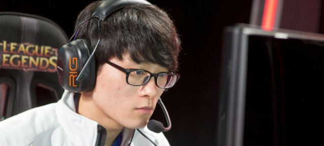 One Of League Of Legends Best Players Gets Benched Kotaku