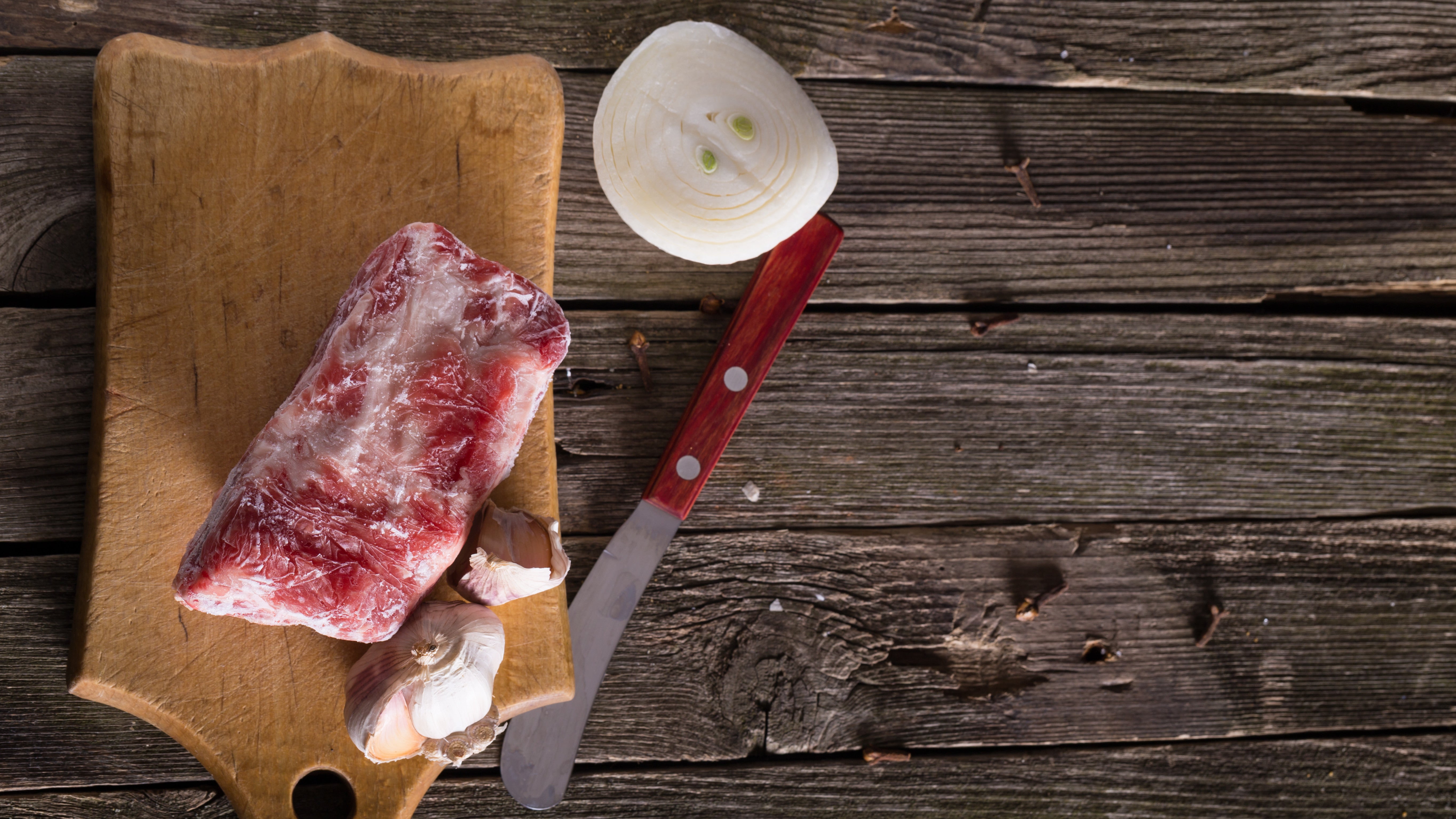 How To Defrost Frozen Meat In Half The Time