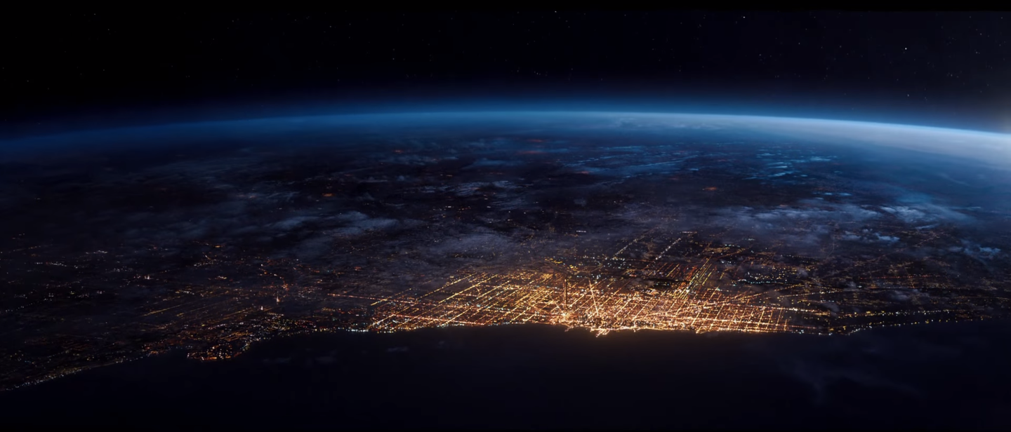 Camera Experts Designed a New Kind of 360° Rig for Jupiter Ascending
