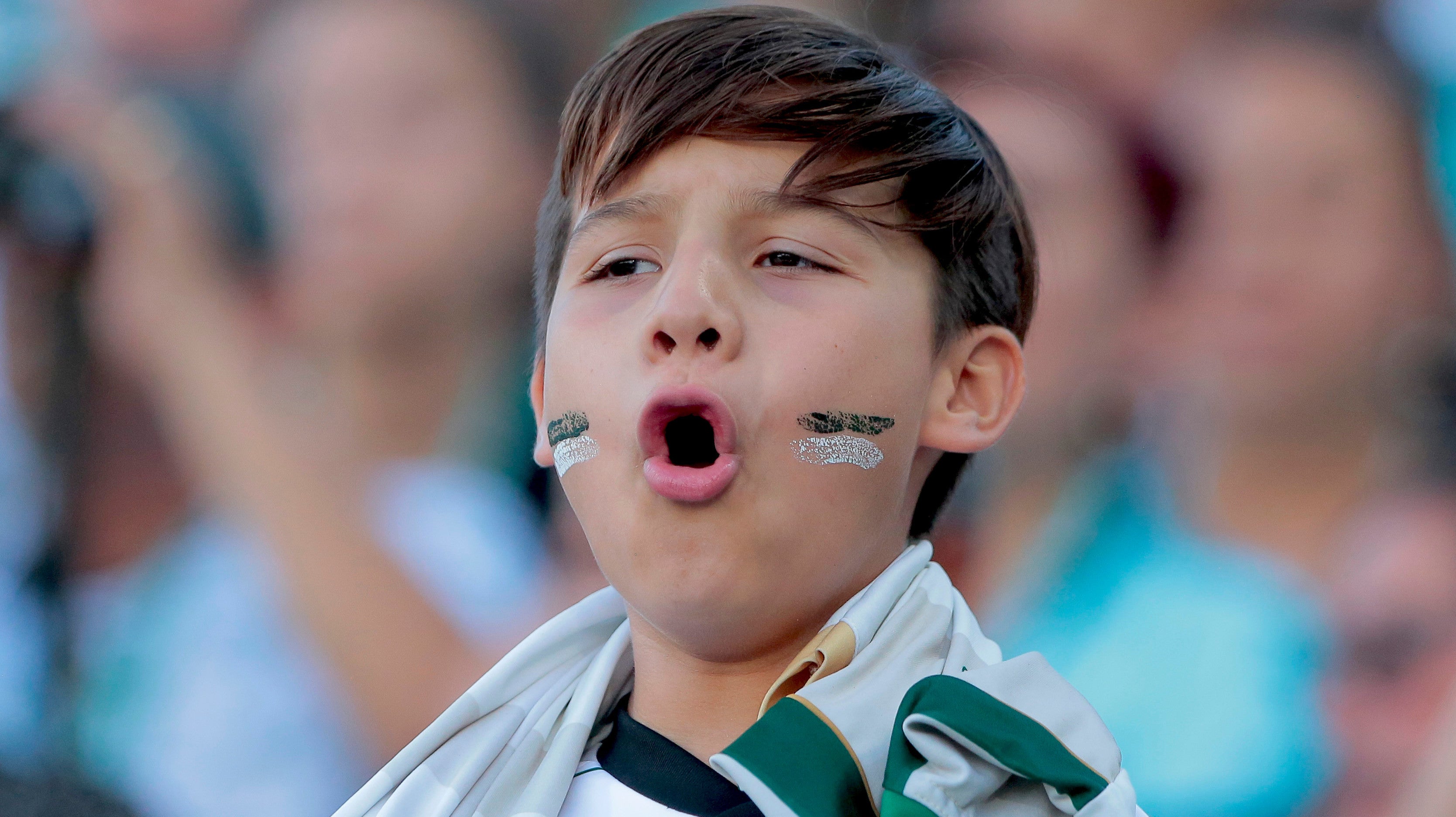How To Get Your Kid Devoted To Your Favourite Sports Team