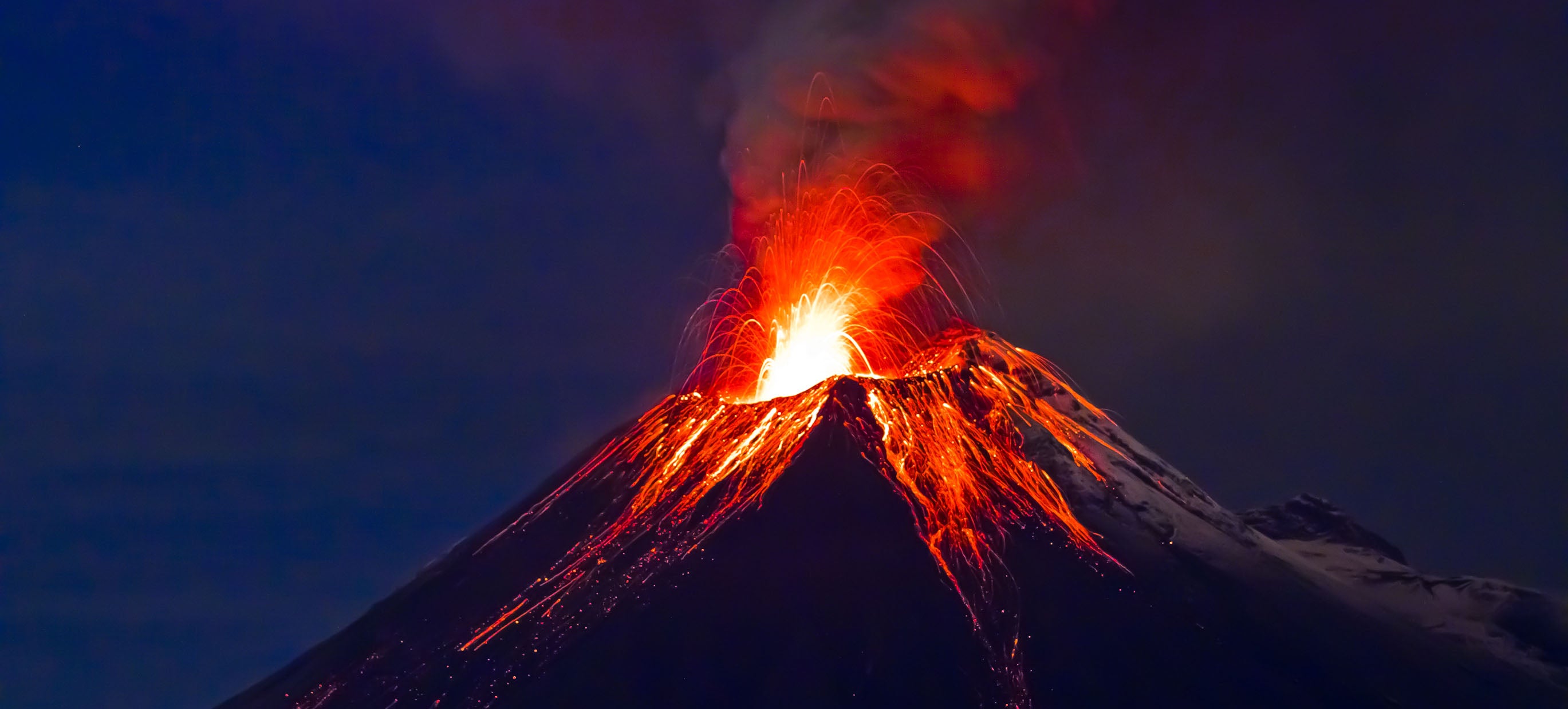 volcanoes-don-t-work-the-way-you-think-they-do-gizmodo-australia