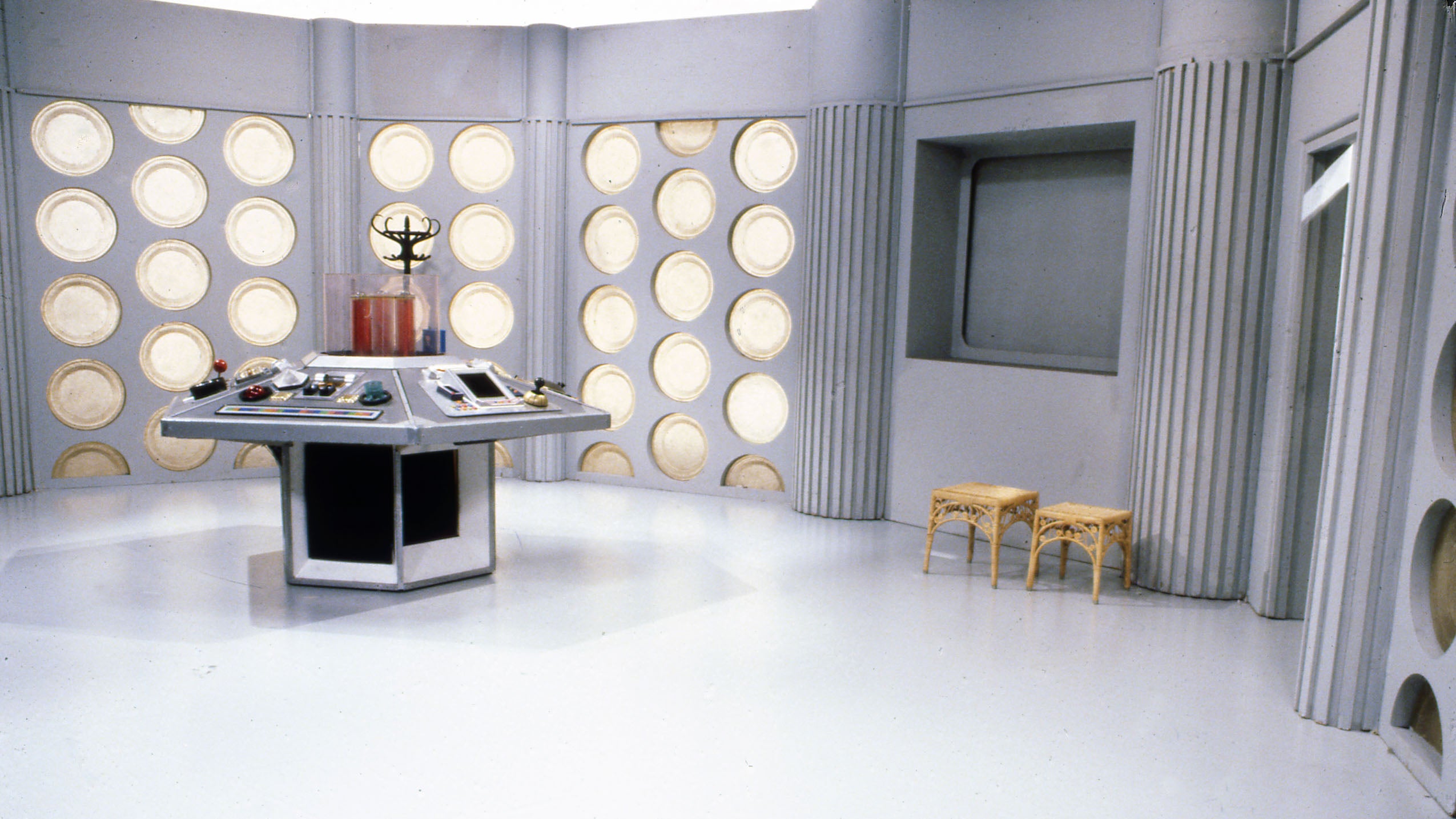 Attend A Zoom Meeting From Inside A TARDIS