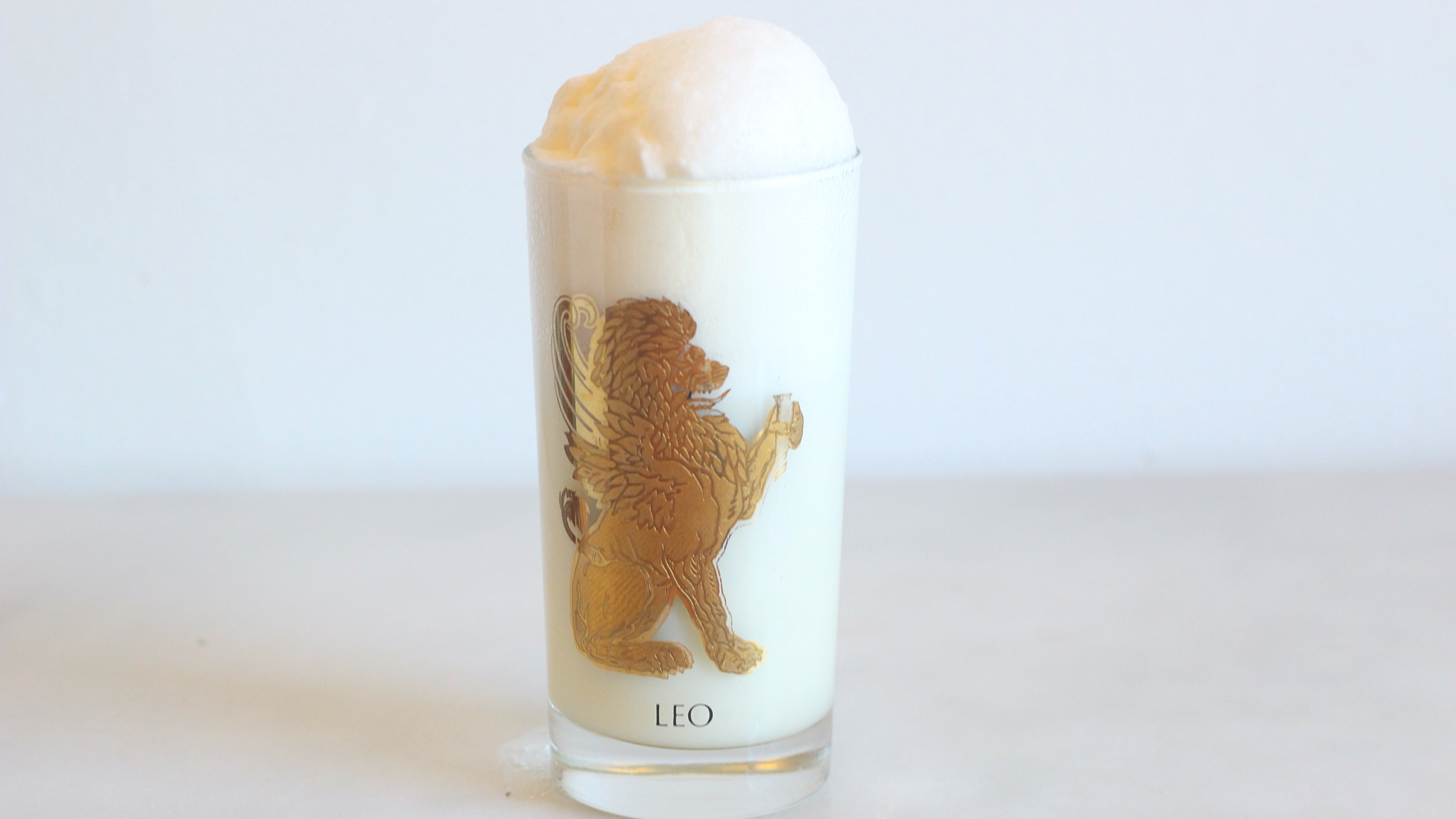 Make A Ramos Gin Fizz Without Exhausting Your Arm