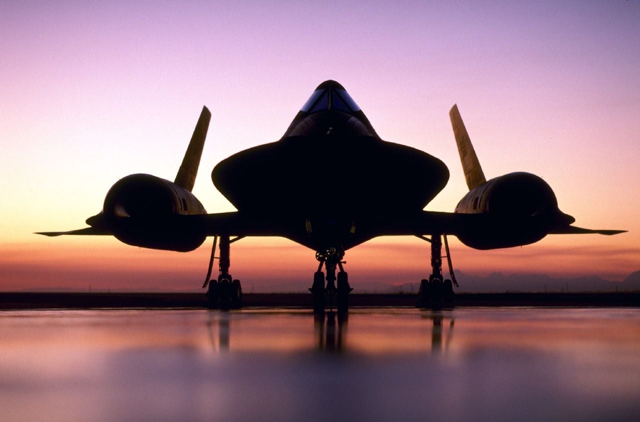 Fascinating photos reveal how they built the SR-71 Blackbird