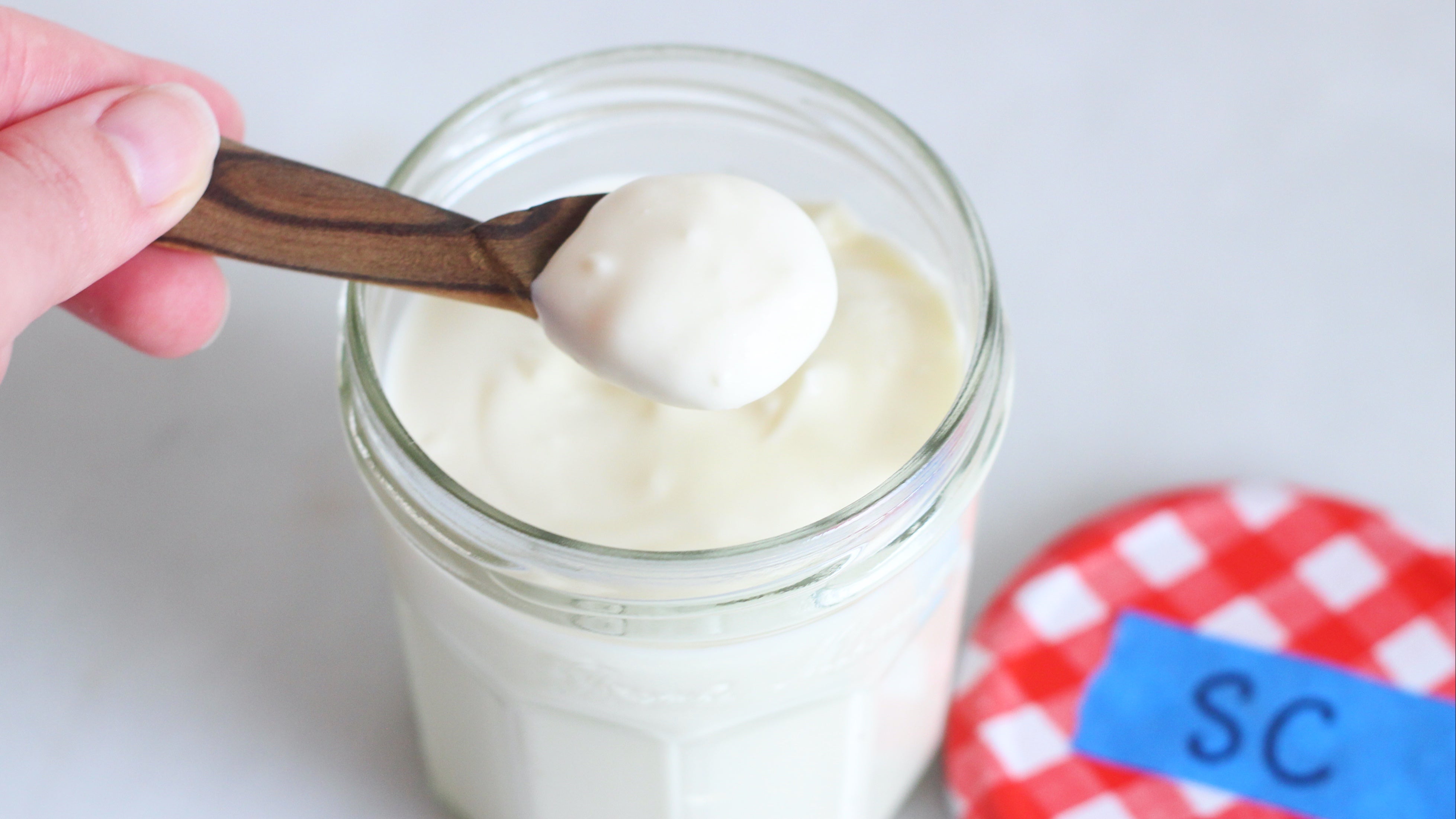 Making Your Own Sour Cream Is Extremely Worthwhile