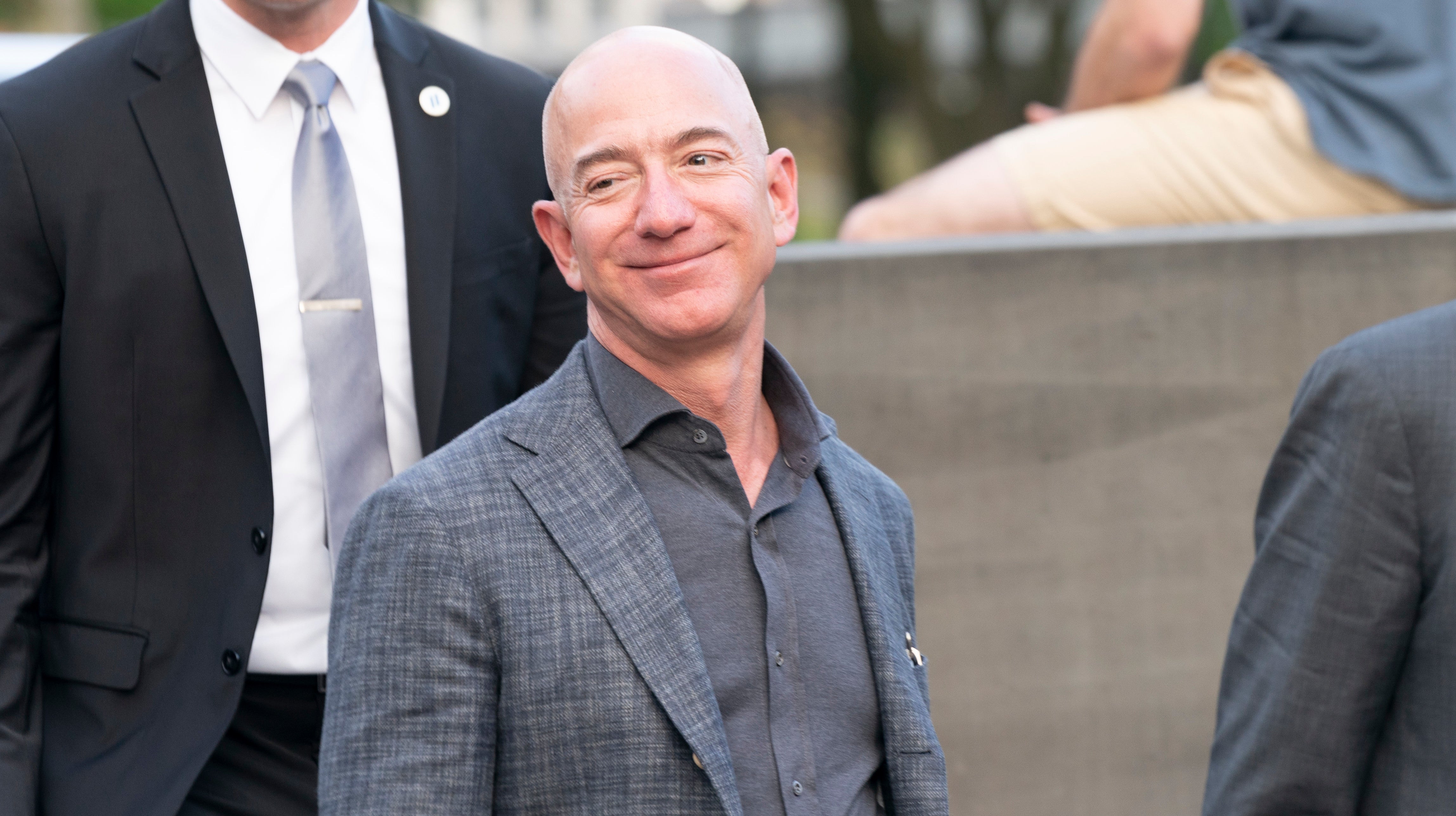 What Jeff Bezos Can Teach You About Smartphone Security