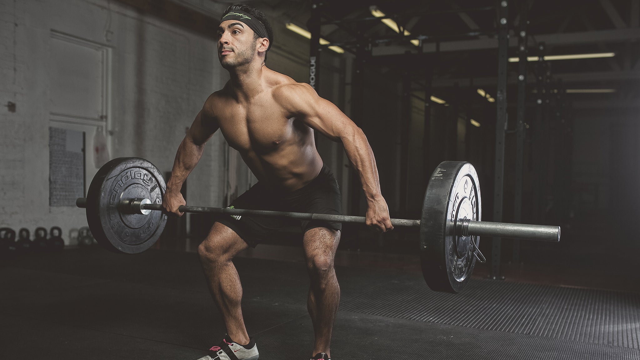 You Don't Need To Lift Heavy Weights To Build Muscle