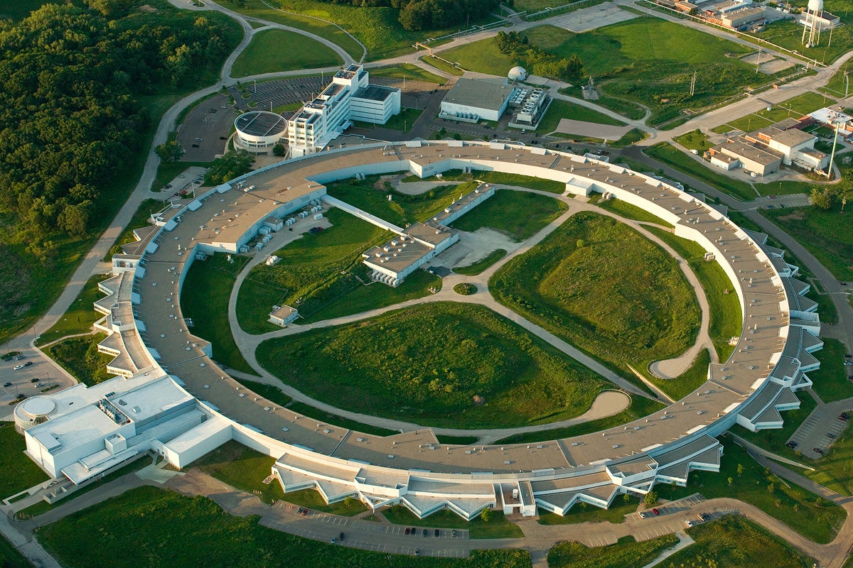 these-are-the-most-beautiful-science-labs-in-the-world-gizmodo-australia