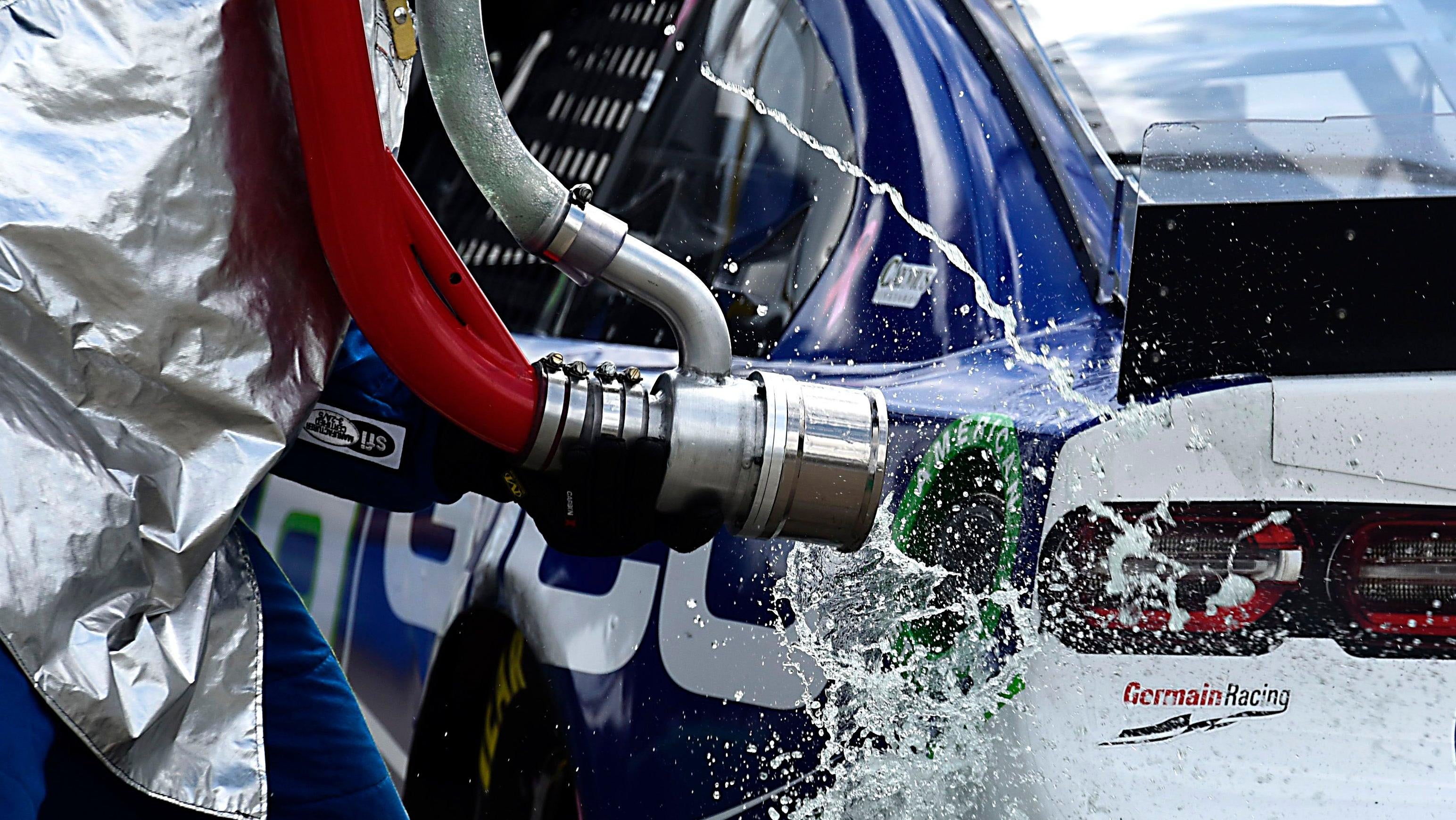 Image for What will gas prices be during Memorial Day weekend?