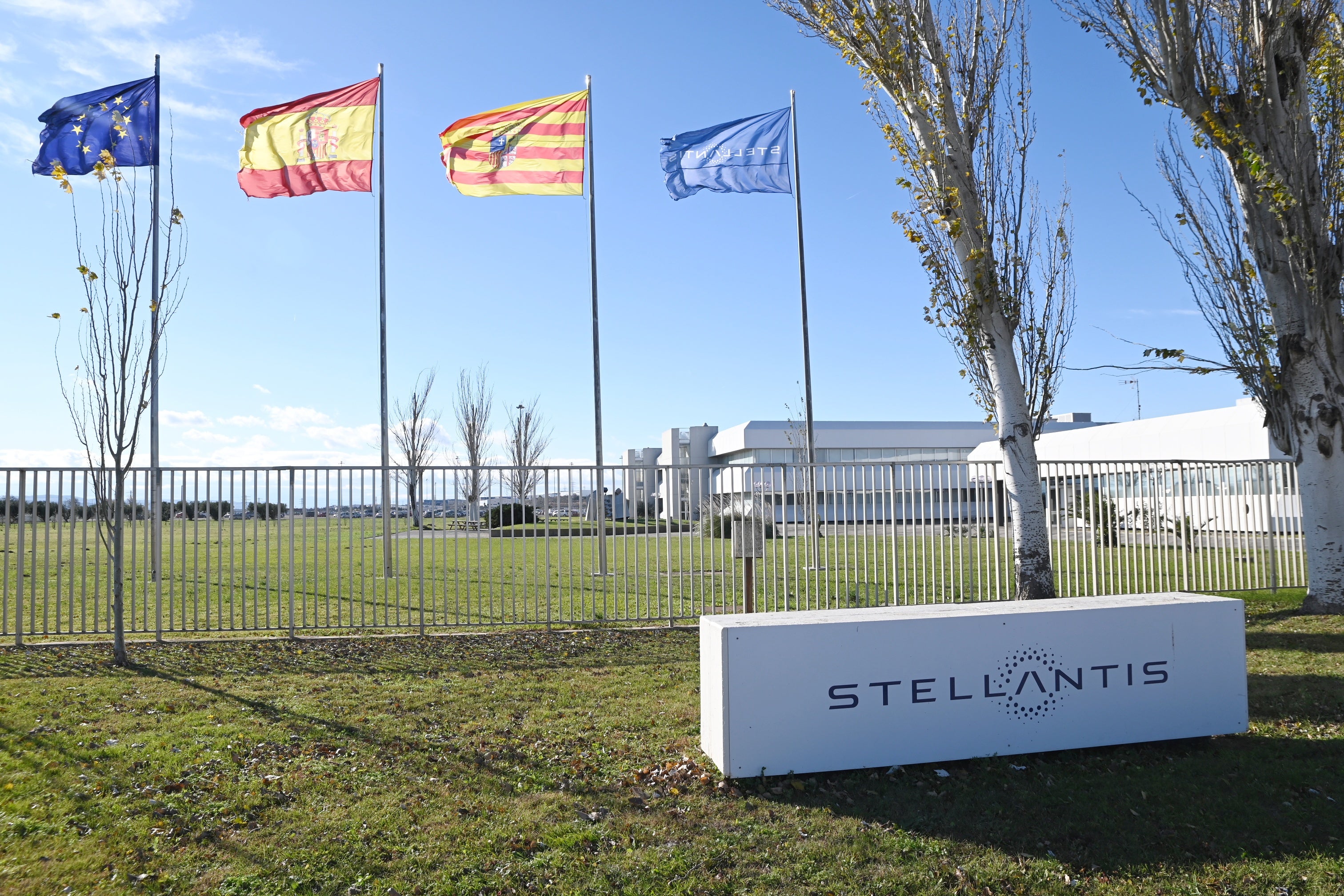 Image for Jeep-maker Stellantis is teaming up with Chinese giant CATL on a $4.3 billion EV battery plant