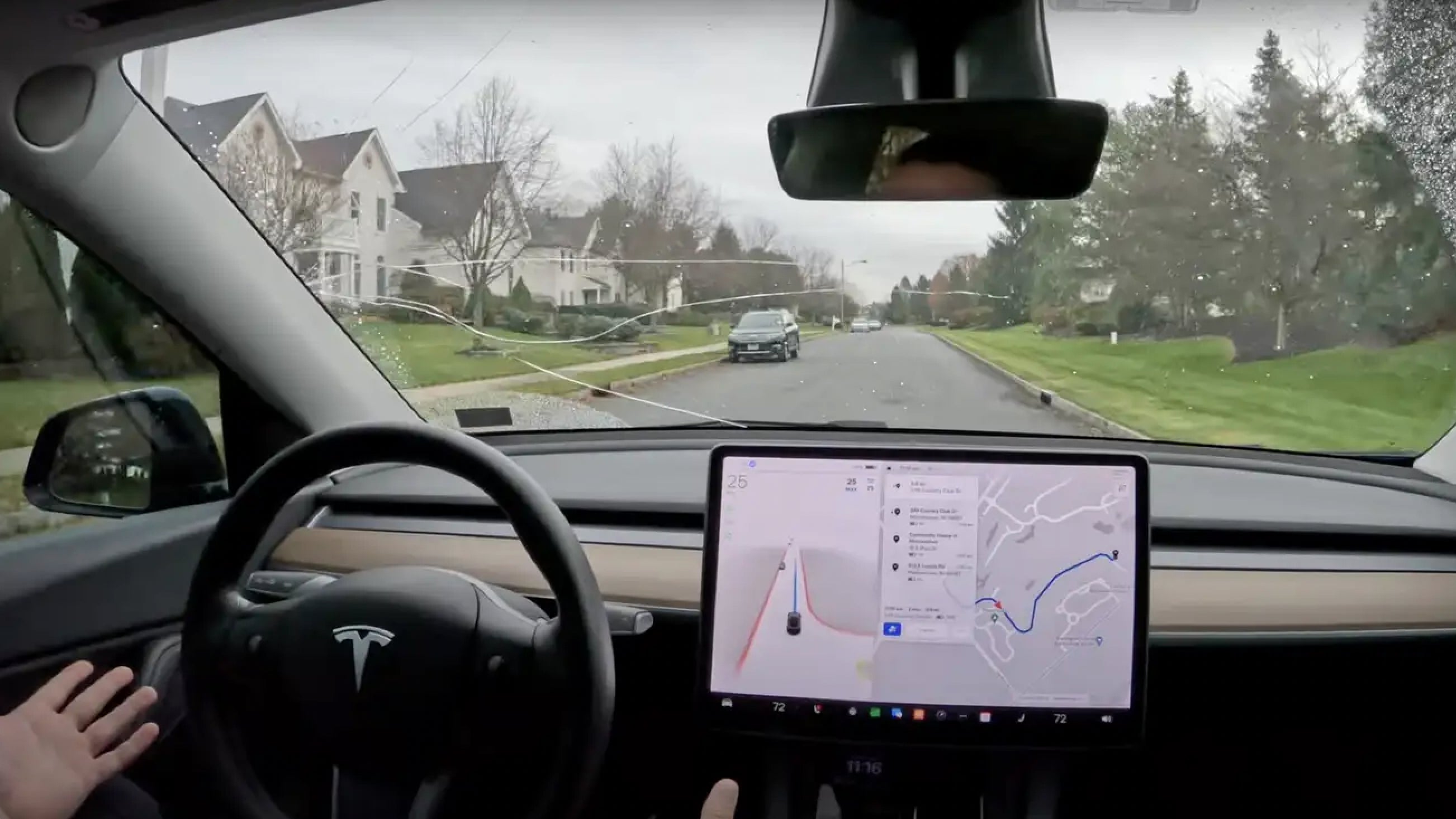 Image for A Tesla that hit and killed a motorcyclist was full-self driving