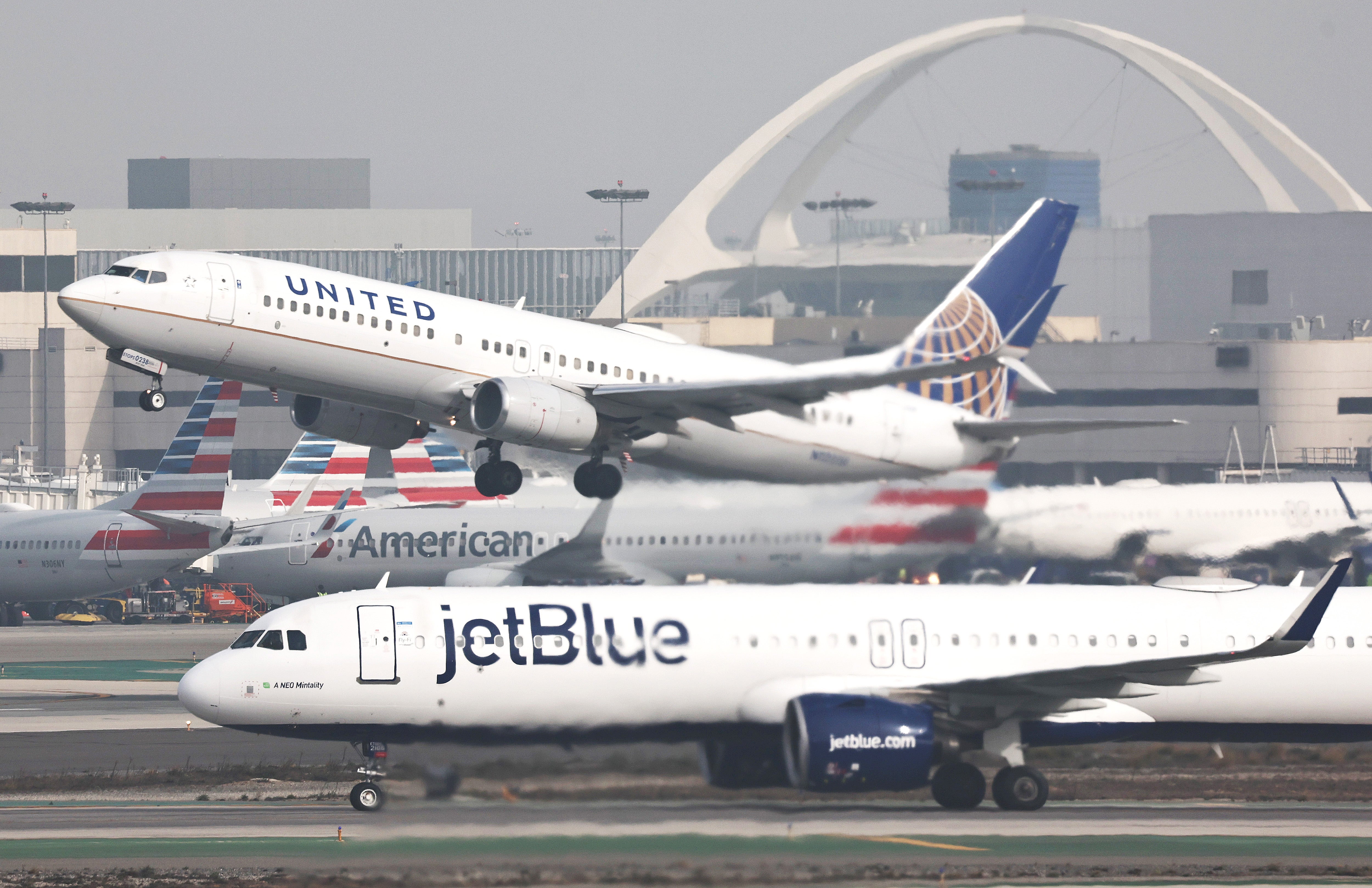 Image for United Airlines is flying back to JFK thanks to a JetBlue partnership