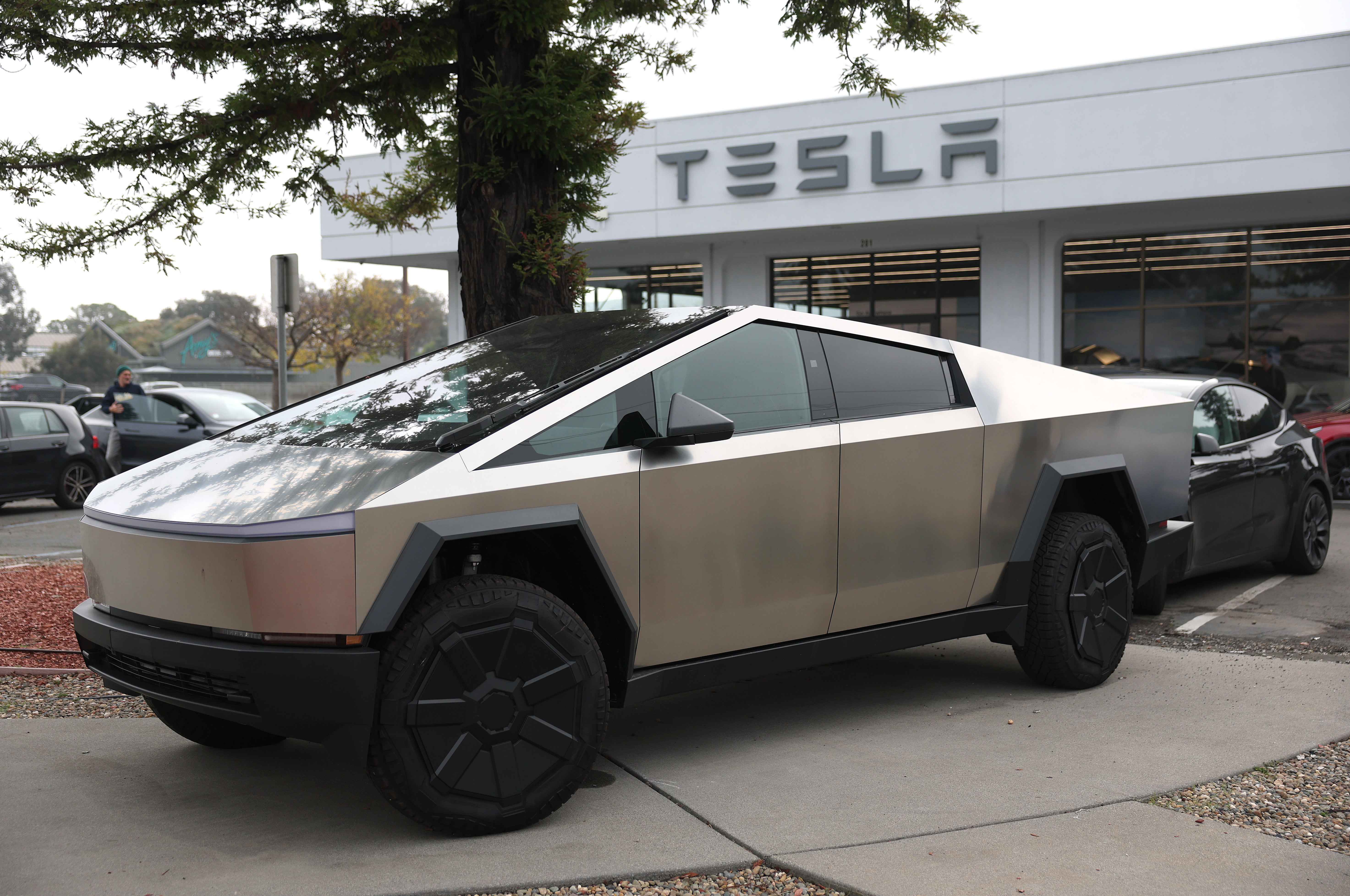Image for Tesla vient de rappeler pratiquement tous les Cybertrucks jamais vendus en Amérique