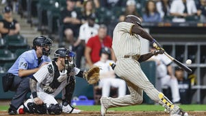 Padres, White Sox have more than pride on line in last set