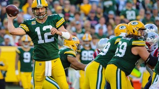 Aaron Rodgers doesn't back down on criticism of teammates