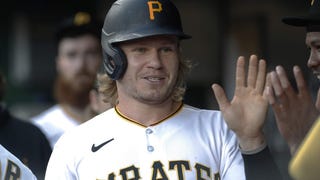 It shows he's a really good hitter': Bryan Reynolds rakes even as Pirates  scuffle at plate