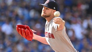 Chris Sale sparkles to earn first win, Red Sox top White Sox 6-1