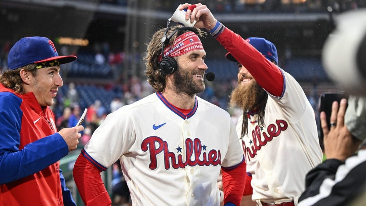 Philadelphia Phillies - Clinch Playoff Spot - Rob Thomson Locker