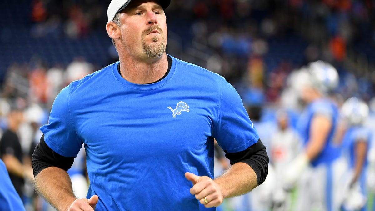 Bad Coaching in the NFL: Dan Campbell wants kneecaps