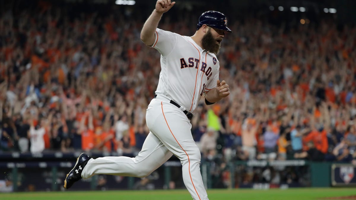 Evan Gattis on Astros sign stealing, cheating: 'People feel duped' - Sports  Illustrated