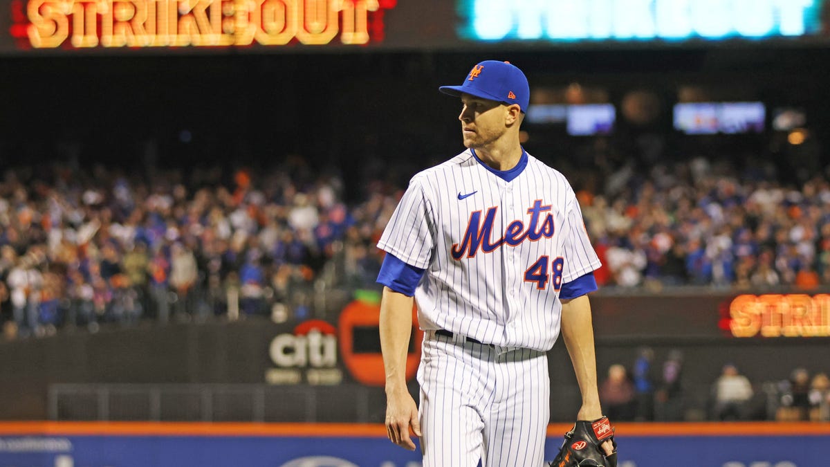 Jacob deGrom Signs With Texas Rangers! 