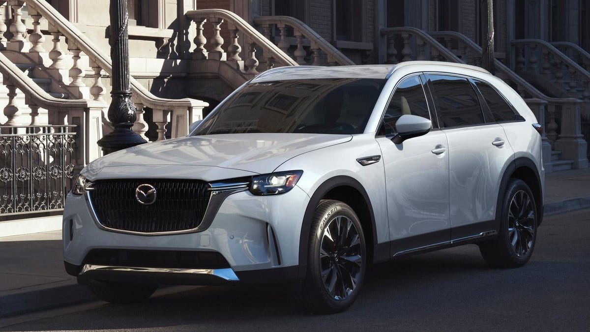 Consumer Reports' Most Reliable Fuel-Efficient Midsize SUVs In 2023