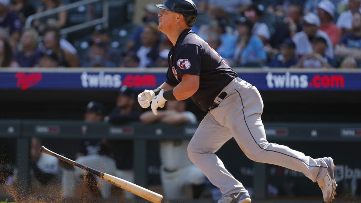 Kole Calhoun: team dad, father of twins. #ForTheLand