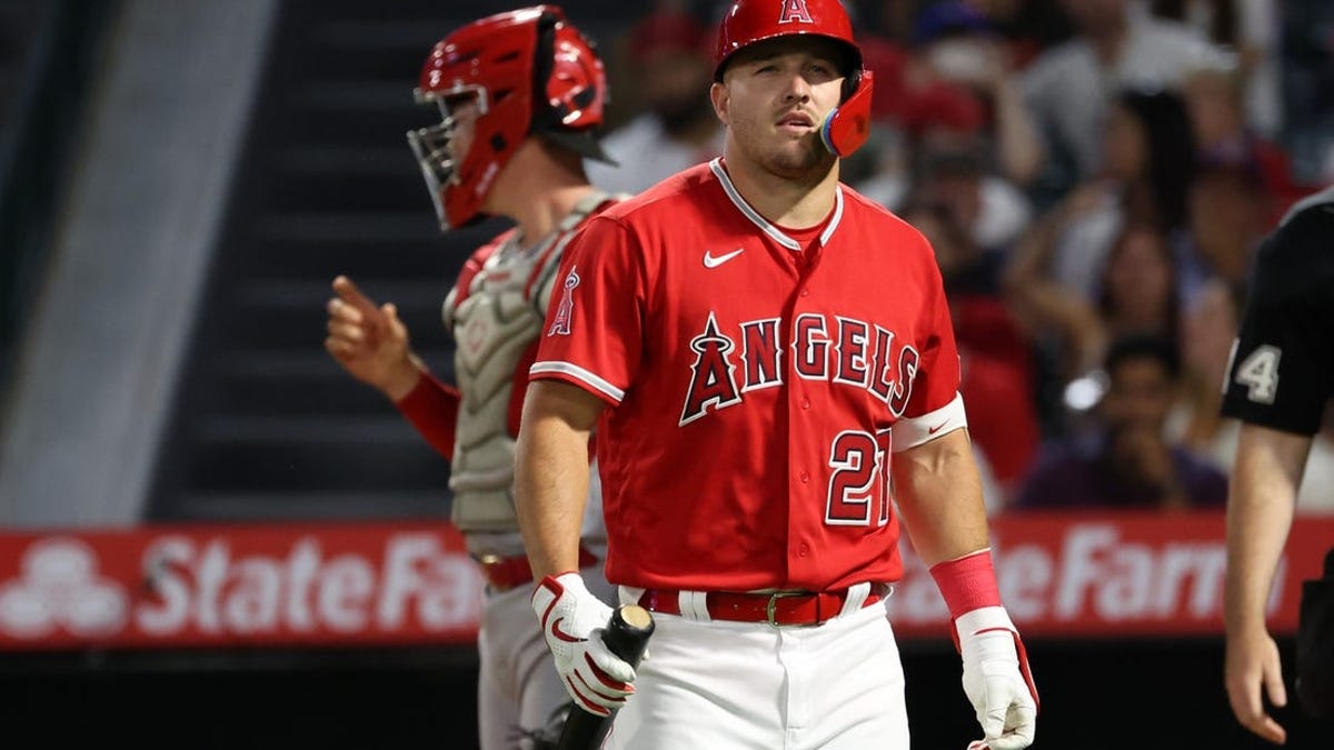 Mike Trout says he will play for Angels in 2024, Major League Baseball