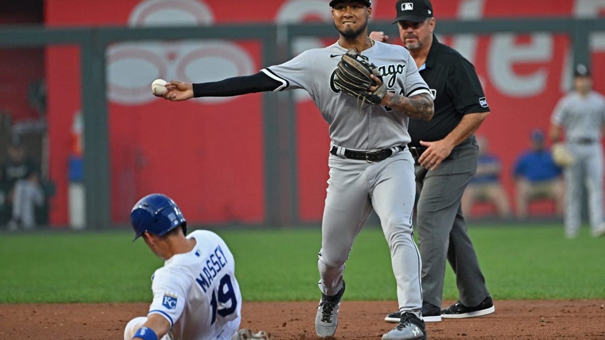 White Sox need to play winning baseball down stretch to avoid 100