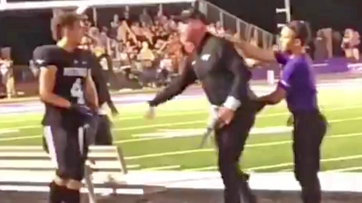 Trent Dilfer berates, manhandles high school football player