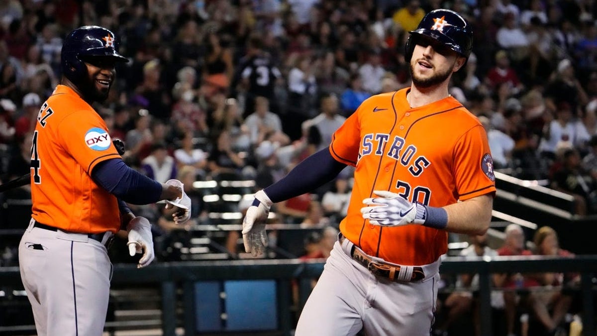 Astros fall to D-Backs in series finale