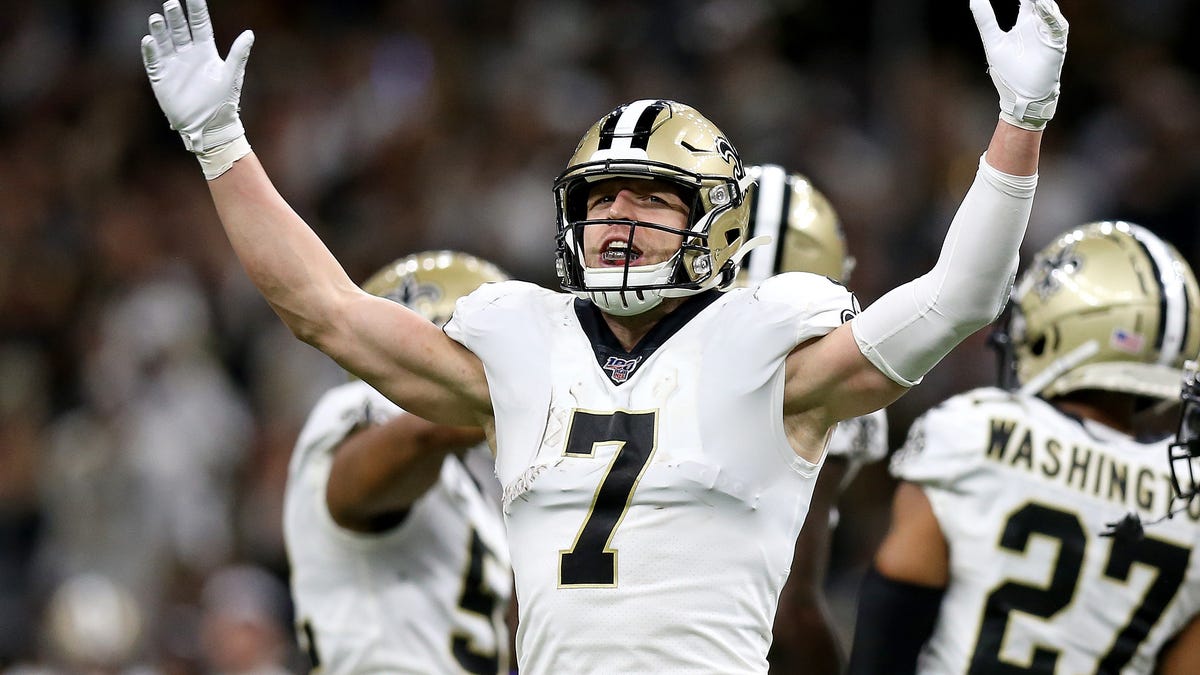 Taysom Hill gets strange $140 million contract from Saints