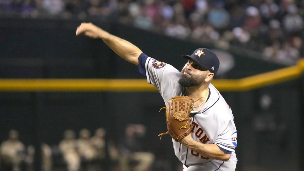 José Urquidy, José Abreu help preserve Astros' path to playoffs