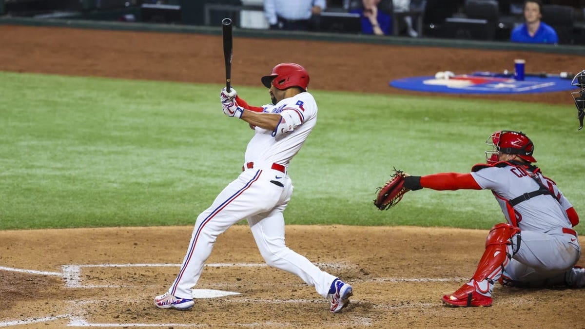 Rangers' Marcus Semien extends hit streak to 25 games in win over