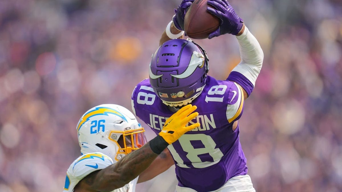 Vikings' Justin Jefferson 'tired' of outside noise amid winless