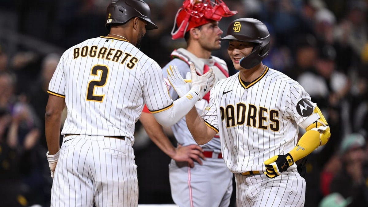 Ha-Seong Kim's three-run blast helps lift Padres past Reds