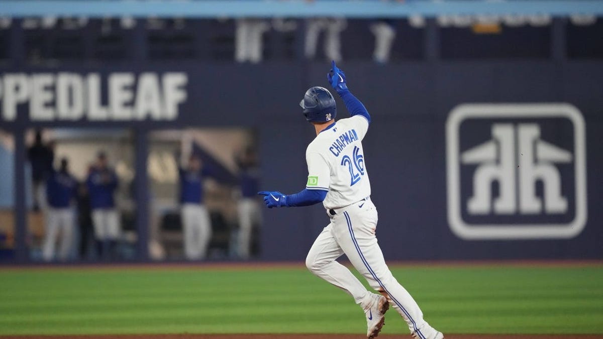 Blue Jays on verge of clinching playoff berth after 11-4 victory over Rays