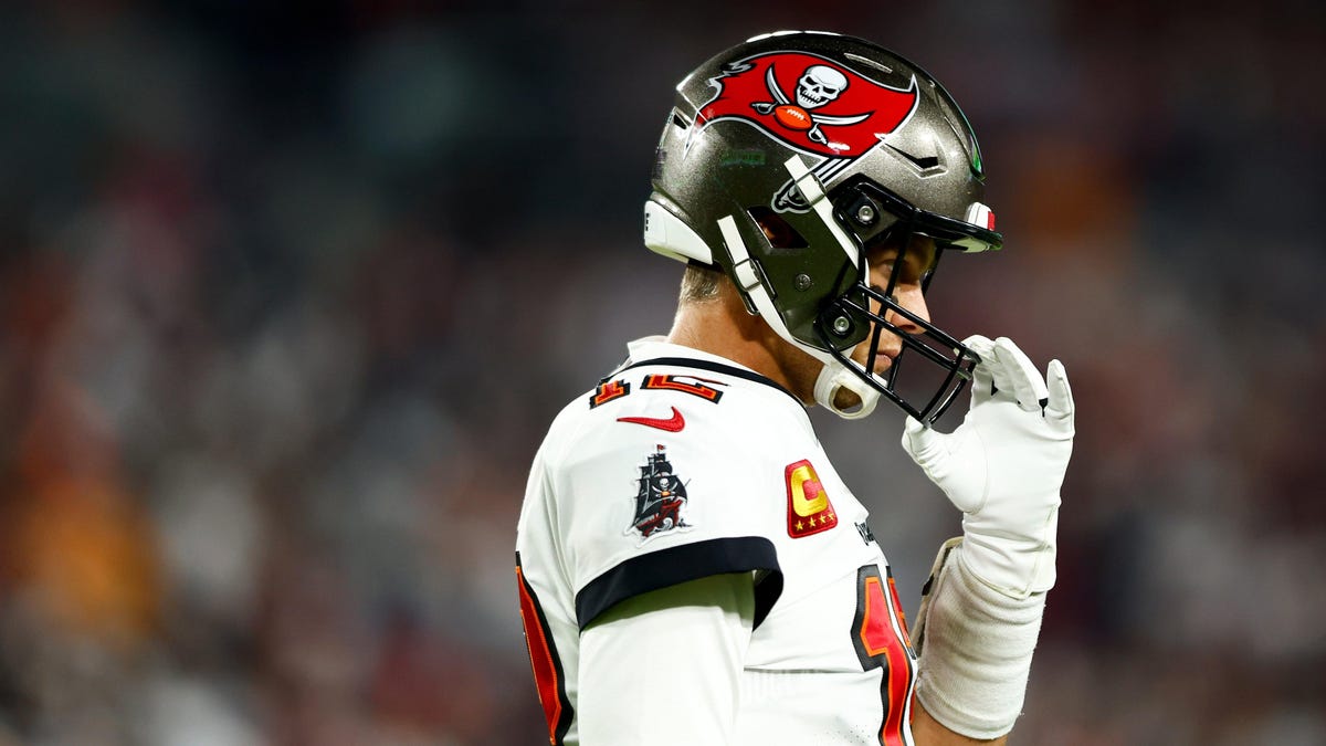 NFL Wild-Card Game Recap: Dallas Cowboys 31, Tampa Bay Buccaneers 14, NFL  News, Rankings and Statistics