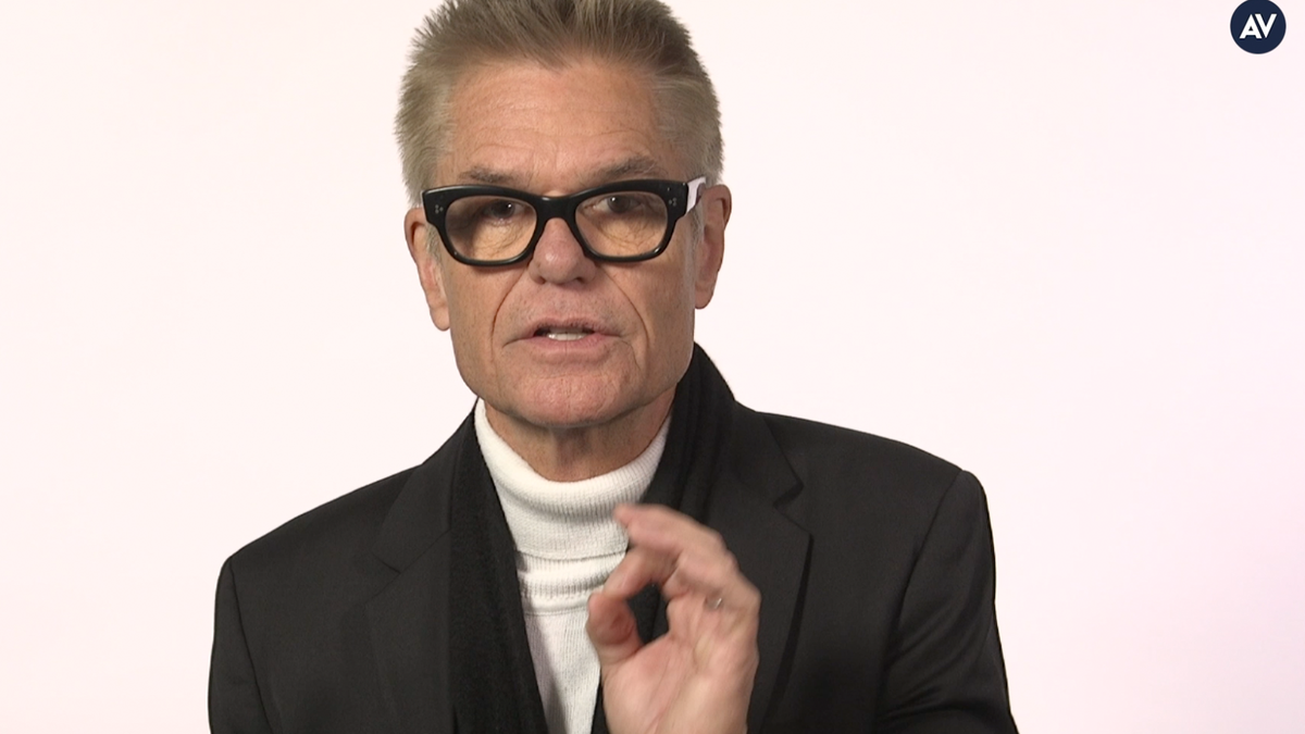 Actor Harry Hamlin talks '80 For Brady,' working with legendary co